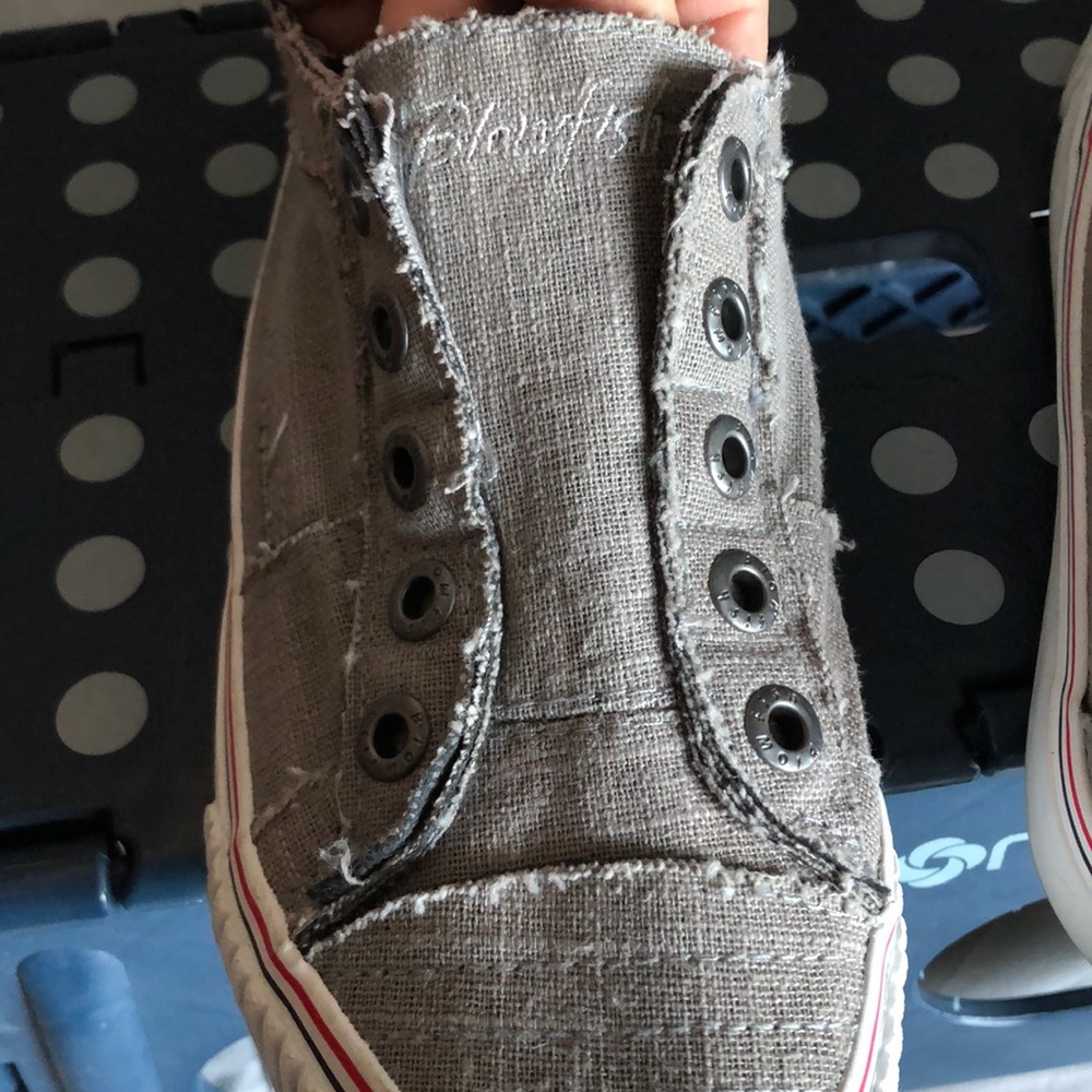 Blowfish Malibu tennis shoes